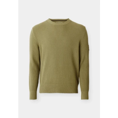 Abbildung von MARC O&#039;Polo O’POLO X DFB Travel Collection CREWNECK, Special RIB WITH Badge Strickpullover, Herren, Größe: Small, Avery fern
