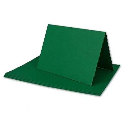 Abbildung von FarbenFroh by GUSTAV NEUSER 50x Faltkarten DIN A6 mit wellig gestanztem Rand Dunkel Grün 10,5 x 14,8 cm Wellenschnitt Einladungs Karten
