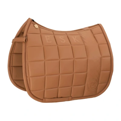 Abbildung von Eskadron Platinum Dressursatteldecke Big Square Faux Leather Cognac Pony