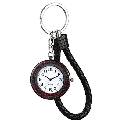 Abbildung von JewelryWe Karabineruhr Taschenuhr mit Schlüsselanhänger: Leder Kordelkette Karabiner Fob Uhr Analog Quarz Schlüsselring Schlüsselbund für Ärzte Krankenschwestern Sanitäter Outdoor Schwarz
