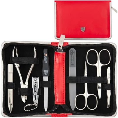 Abbildung von DREI SCHWERTER Germany Nagelpflegeset Nageletui &#039;Andria&#039; 8 tlg. aus rotem Kunstleder, Inhalt: Nagelschere, Nagelzange, Glasnagelfeile, Hautschere, Pinzette und vieles mehr!