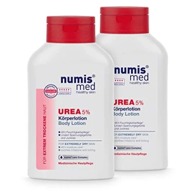 Abbildung von numis med Körperlotion mit 5% Urea Hautberuhigende Bodylotion für extrem trockene, zu Juckreiz neigende Haut vegane Hautpflege ohne Silikone, Parabene &amp; Mineralöl Lotion 2er Pack (2x 300 ml)