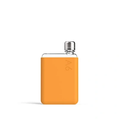 Abbildung von memobottle Silikonhülle für die A6 Memoflasche Farbe: Mandarine (Nur Hülle)