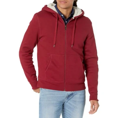 Abbildung von Amazon Essentials Herren Hoodie mit Sherpa Futter und durchgehendem Reißverschluss, Rot, M