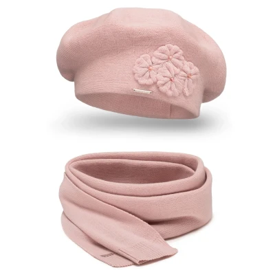 Abbildung von VIVISENCE Damen Baskenmütze Eleganter Wintermütze Und Schal Set Warm Kopfbedeckung Halsbedeckung An Winter Herbst Dick, Winterset Für Frauen, Hergestellt In EU, Rosa