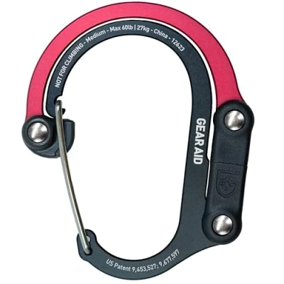 Abbildung von Gear AID HEROCLIP Karabiner Clip und Haken (Medium) für Camping, Rucksäcke, Koffer Garagenorganisation, Schwarz &amp; Rot