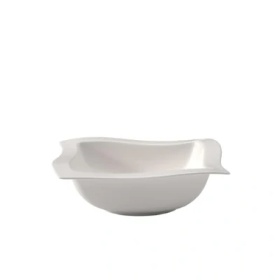 Abbildung von Villeroy und Boch NewWave Schüssel, Schale für Salate Beilagen, eckige Form, Premium Porzellan, spülmaschinen mikrowellengeeignet, weiß, 25 cm
