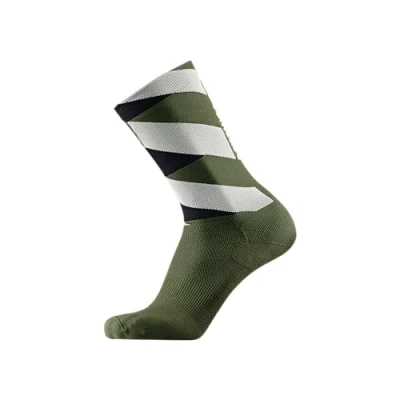 Abbildung von GOREWEAR Unisex Essential Signal Socks, Utility Grün/Schwarz, 35 37 EU