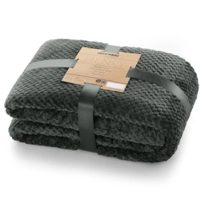 Abbildung von DecoKing Kuscheldecke 220x240 cm Graphit Decke Microfaser Wohndecke Tagesdecke Fleece weich sanft kuschelig skandinavischer Stil grau anthrazit Henry