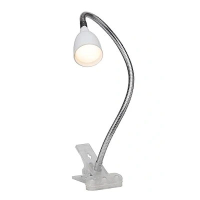 Abbildung von Brilliant Anthony energiesparende LED Klemmleuchte in weiß G92936/05 mit Schnurzwischenschalter Ideal als Tischlampe oder Leselampe für das Büro Platzsparend dank Klemmfunktion Flexarm