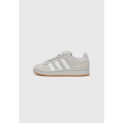 Abbildung von adidas Originals Campus 00S Unisex Sneaker low, Größe: 40 2/3, Grey two/footwear white Veloursleder