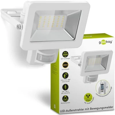 Abbildung von goobay 53882 LED Strahler Bewegungsmelder Außen 30W / PIR Sensor Außenstrahler IP44 Neutralweißes Licht 2550 lm/LED Scheinwerfer Fluter Wandmontage/Gartenstrahler/Weiß