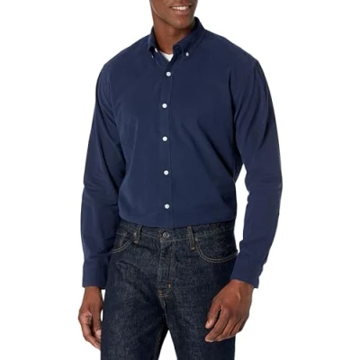 Abbildung von Amazon Essentials Herren Langärmliges Oxford Hemd mit normaler Passform, Marineblau, XS