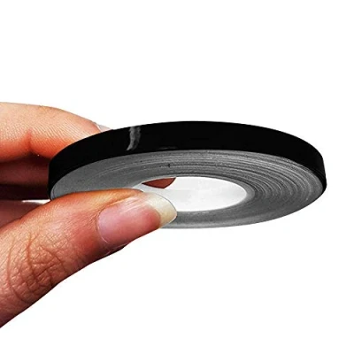 Abbildung von 4R Quattroerre.it 10468 Trim Stripes Klebestreifen für Autos, Schwarz, 5 mm x 10 mt