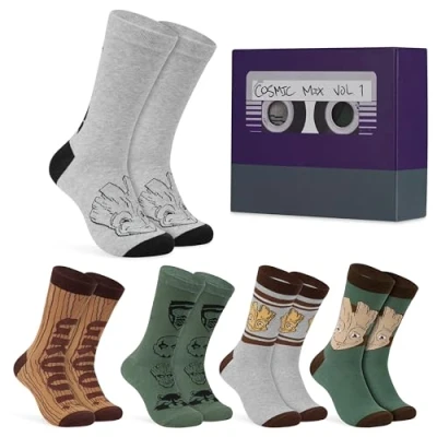 Abbildung von Marvel Socken Herren, 5er Pack Baumwolle Herrensocken Avengers, Lustigen Set Größe 39 46 Geschenke für Männer(Beige/Mehrfarbig, 40 45 EU)