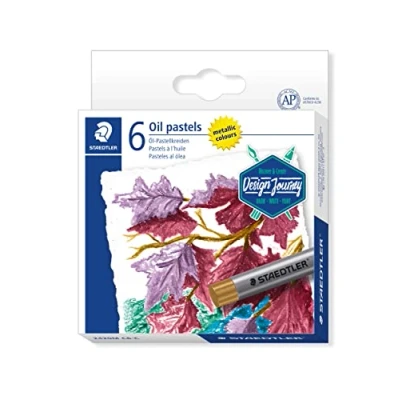 Abbildung von STAEDTLER metallic Öl Pastellkreide Design Journey, glänzende Farbeffekte auf hellem und dunklem Papier, wasserfest, 11 mm Durchmesser, 6 Ölkreiden in sortierten metallischen Farben, 2420M C6 C