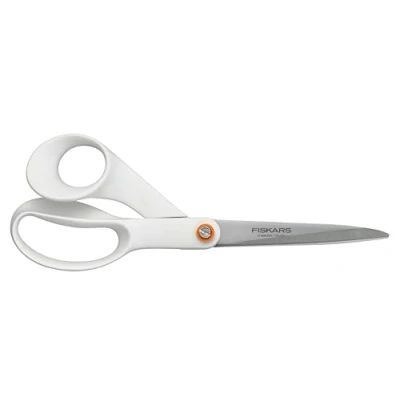 Abbildung von Fiskars Universalschere, Gesamtlänge: 21 cm, Qualitätsstahl/Kunststoff, Functional Form, Weiß, 1020412