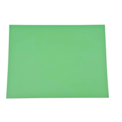 Abbildung von folia 6351 Tonpapier 130 g/m², Tonzeichenpapier in hellgrün, DIN A3, 50 Bogen, als Grundlage für zahlreiche Bastelarbeiten