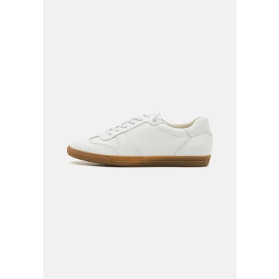 Abbildung von Paul Green Damen, Frauen Low Top Sneaker,Freizeitschuhe,Turnschuhe,Laufschuhe,schnürschuhe,schnürer,Plateausohle,Weiß (JA),40 EU / 6.5 UK