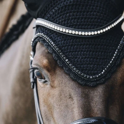 Abbildung von Kentucky Ohrnetz Long Stone &amp; Pearl Schwarz Warmblut