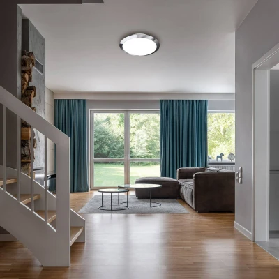 Abbildung von BRILONER Deckenlampe für das Bad, Deckenleuchte mit neutralweißer Lichtfarbe, LED Lampe, Badezimmerlampe, Badlampe, IP44 Spritzwasserschutz, 310x65 mm, Chrom