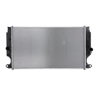 Abbildung von NISSENS 64693 Kühler, Motorkühlung Aluminium 664 383 26 Kühlrippen gelötet TOYOTA: Avensis III Estate, Auris Hatchback