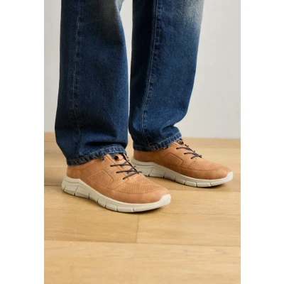 Abbildung von bugatti SOA Sneaker low, Herren, Größe: 41, Cognac Schuhe