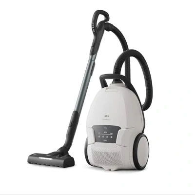 Abbildung von AEG Ultimate 8000 Staubsauger mit Beutel, Testsieger der Stiftung Warentest, hohe Saugleistung, Auto Modus, Alle Böden, 48% Recyclingkunststoff, 3in1 Düse, HEPA Filtration, 12m, LED Licht, AB81U1SW
