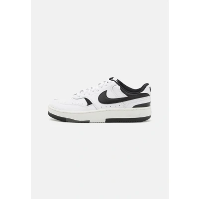 Abbildung von Nike Sportswear Gamma Force Sneaker low, Damen, Größe: 37.5, White/black/summit white/iron grey Leder und lederimitat
