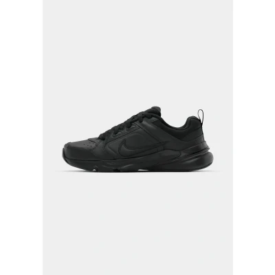 Abbildung von NIKE Performance Defyallday Trainingsschuh, Größe: 45, Black Schuhe