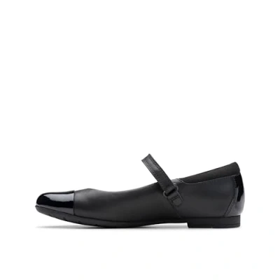Abbildung von Clarks Mädchen Scala Gem K Geschlossene Ballerinas, Schwarzes Leder, 35 EU