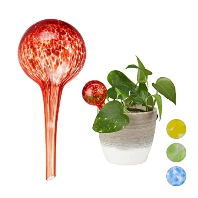 Abbildung von Relaxdays Bewässerungskugel 2er Set, dosierte Bewässerung Pflanzen u. Blumen, Gießhilfe Büro, Urlaub, Ø 6 cm, Glas, rot, 2 Stück,
