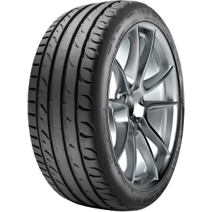 Abbildung von Taurus UHP XL TL 225/50 R17 98V PKW Sommerreifen Reifen BMW: 3 Touring, 5 Saloon, AUDI: A4 B8 Avant, B9 A5 Sportback 527747