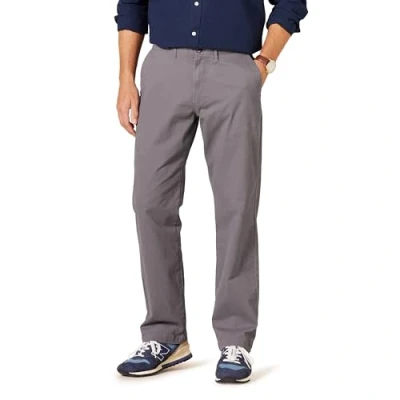 Abbildung von Amazon Essentials Herren Legere Stretch Chinohose mit klassischer Passform, Kohlegrau, 28W / 28L