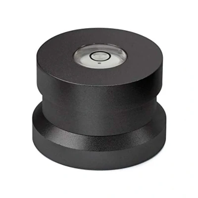 Abbildung von Dynavox Single Puck ASP3, Adapter aus Aluminium für 45er Schallplatten, integrierte Libelle zur Justage des Plattenspielers, schwarz