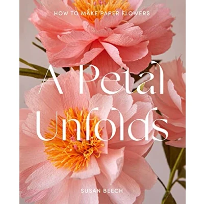 Abbildung von A Petal Unfolds: Comprehensive Guide on How To Make Paper Flowers