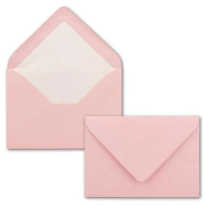 Abbildung von 50 Briefumschläge in Rosa mit weißem Innenfutter Kuverts DIN B6 Format 12,5 x 17,6 cm Seidenfutter Nassklebung