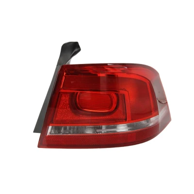 Abbildung von ALKAR 2282118 Rückleuchte rechts äusserer Teil P21W, PY21W, W16W ohne Lampenträger VOLKSWAGEN: Passat B7 Saloon