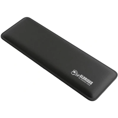 Abbildung von Glorious Gaming Padded Keyboard Wrist Rest (Kompakt, 17 mm stark) gesteppte Ränder, glatte Stoffoberfläche, rutschfeste Gummibasis, mittlere Festigkeit, 300 x 100 Schwarz