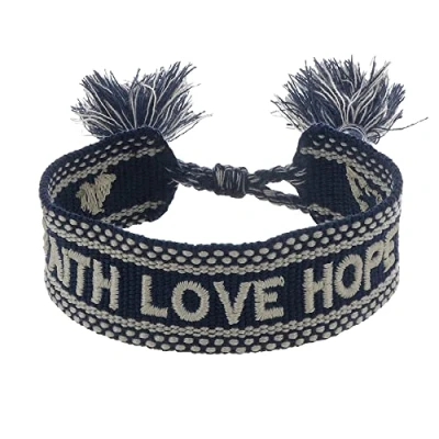 Abbildung von Engelsrufer Damen Armband aus Polyester und Baumwolle in schwarz beige mit FAITH LOVE HOPE Stickerei Kordelverschluss größenverstellbar