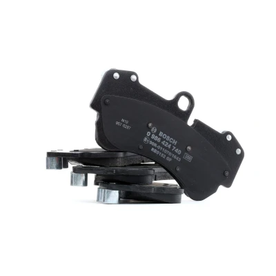 Abbildung von BOSCH 0 986 424 740 Bremsbelagsatz Low Metallic mit Anti Quietsch Blech VOLKSWAGEN: Touareg I, PORSCHE: Cayenne