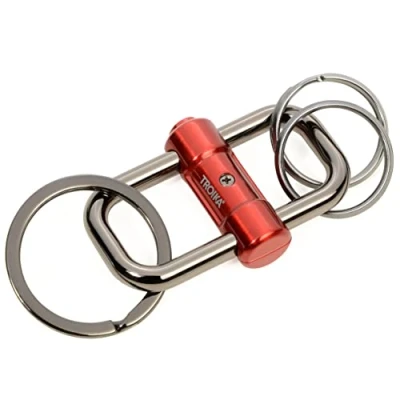 Abbildung von Troika 2 Way Key Schlüsselanhänger mit DREI Schlüsselringen Zwei Größen, aus Metallguss, Farbe: Rot, KR22 09/RD