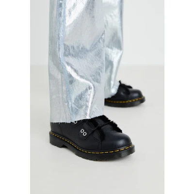 Abbildung von Dr. Martens Schnürstiefelette, Damen, Größe: 37, Black Schuhe