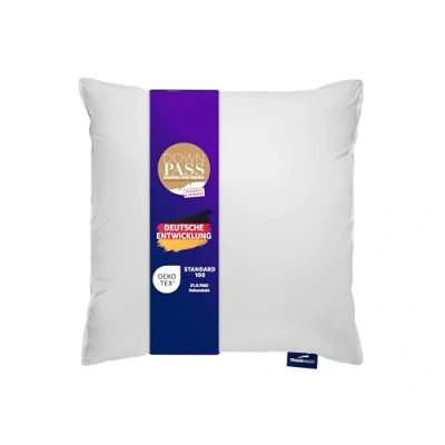 Abbildung von Traumnacht Komfort Daunenkissen mit hochwertiger Halbdaunenfüllung und daunendichtem Bezug aus 100% Baumwolle, Öko Tex Zertifiziert, 80 x cm, produziert nach deutschem Qualitätsstandard