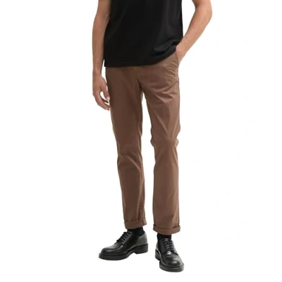 Abbildung von TOM TAILOR Denim Herren 1027694 Slim Chino Hose, 14525 Chocolate Brown Beige, 34W x 30L