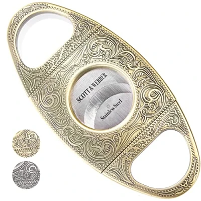 Abbildung von Scott &amp; Webber® Zigarrenschneider mit Doppelklinge aus Edelstahl Zigarren Zubehör für großes Ringmaß Inkl. Lederetui und edler Verpackung (Gold/Bronze)