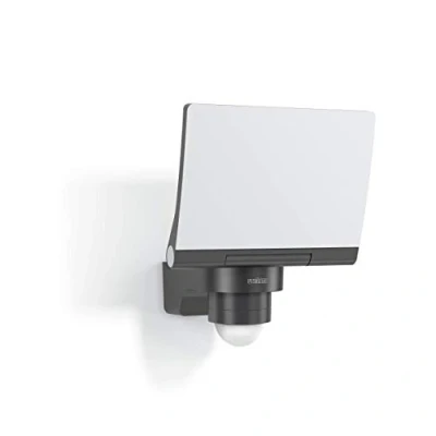 Abbildung von Steinel LED Strahler XLED PRO 240 S Anthrazit, 19,3 W Flutlicht, Bewegungsmelder, 3000K warmweiß