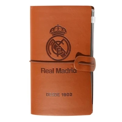 Abbildung von Grupo Erik Real Madrid Reisetagebuch PU Leder Notizbuch, Tagebuch, Reise Reisezubehör, Reisegeschenke, Reisegeschenk, coole Geschenke, Fußball Geschenke
