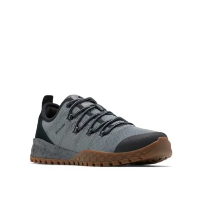 Abbildung von Columbia Herren Fairbanks Low Sneaker, Graphit/Schwarz, 46 EU