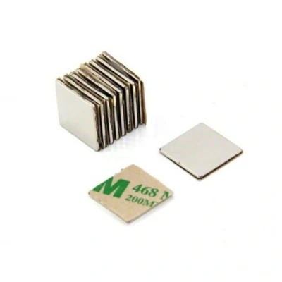 Abbildung von Magnetastico 10 Stück Selbstklebende Magnete Neodym Klebemagnet N52 Quadrat 20x20x1 mm Extra Starke Klebemagnete mit 3M Klebeband flach Klebefolie Magnet selbstklebend stark